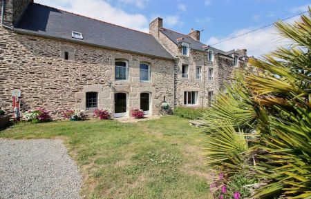 G&icirc;te n&deg;22G570204 Langrolay-sur-Rance - C&ocirc;tes d'Armor - photo