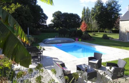 G&icirc;te n&deg;22G560806 Plouasne - C&ocirc;tes d'Armor - Piscine du g&icirc;te