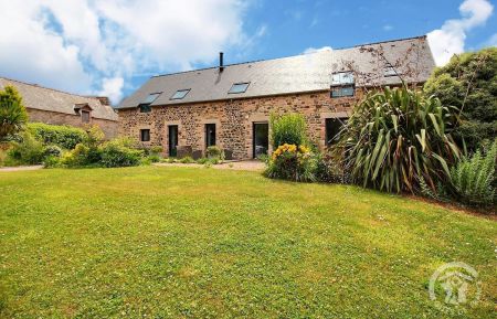 G&icirc;te n&deg;22G351305 Erquy - C&ocirc;tes d'Armor - photo