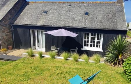 G&icirc;te n&deg;22G131219 Pleumeur-Gautier - C&ocirc;tes d'Armor - G&icirc;te mitoyen mais sans vis &agrave; vis, terrasse plein sud de 35m2 et jardinet. 