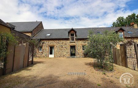 G&icirc;te n&deg;22G340610 Lamballe-Armor - C&ocirc;tes d'Armor - Le Logis de Jeanne