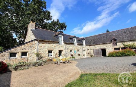 G&icirc;te n&deg;22G330903 Tr&eacute;daniel - C&ocirc;tes d'Armor - G&icirc;te Le Pennti et sa d&eacute;pendance.