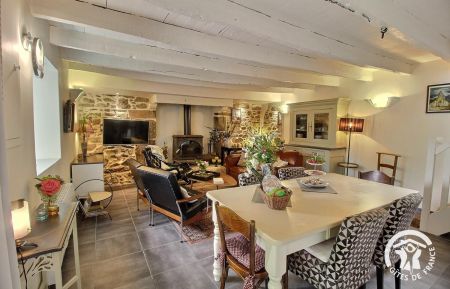 G&icirc;te n&deg;22G220104 Belle-Isle-en-Terre - C&ocirc;tes d'Armor - photo