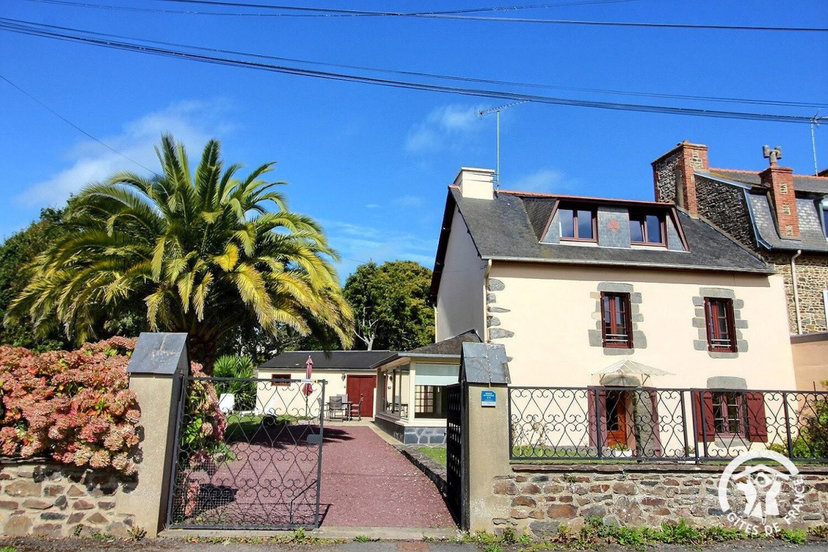 photo 0