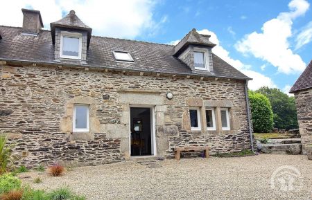 G&icirc;te n&deg;22G410706 Le Haut-Corlay - C&ocirc;tes d'Armor - Le G&icirc;te de la Fontaine - Th&eacute;odore.