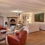 Le grand salon de 61 m&sup2;