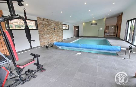 G&icirc;te n&deg;22G170518 Lantic - C&ocirc;tes d'Armor - Piscine et &eacute;quipements de mise en forme
