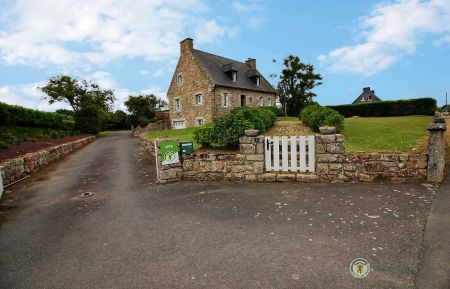 G&icirc;te n&deg;22G132915 Penv&eacute;nan - C&ocirc;tes d'Armor - photo