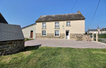 G&icirc;te n&deg;22G431603 Tr&eacute;morel - C&ocirc;tes d'Armor - photo