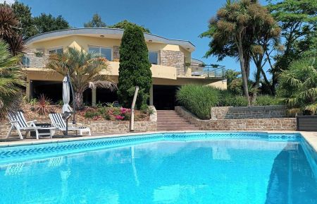 Chambre d'h&ocirc;tes n&deg;22G420698 La Ch&egrave;ze - C&ocirc;tes d'Armor - Maison d'h&ocirc;tes La Rose des Vents