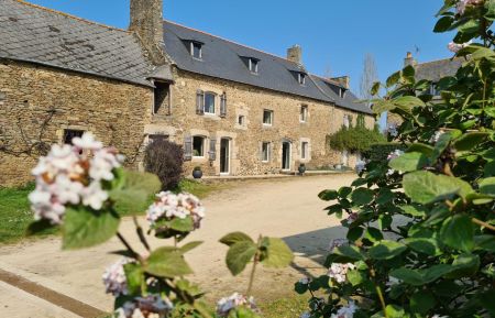 G&icirc;te n&deg;22G571109 Saint-Samson-sur-Rance - C&ocirc;tes d'Armor - G&icirc;te Armor