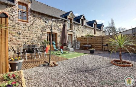 G&icirc;te n&deg;22G351338 Erquy - C&ocirc;tes d'Armor - photo