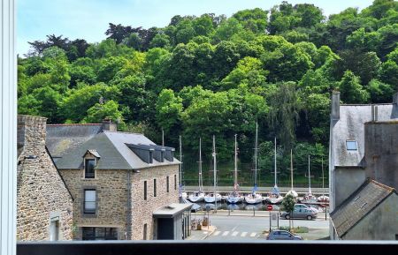 G&icirc;te n&deg;22G310955 Pl&eacute;rin - C&ocirc;tes d'Armor - Vue depuis le salon et la chambre