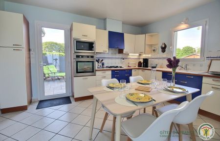 G&icirc;te n&deg;22G560411 &Eacute;vran - C&ocirc;tes d'Armor - photo